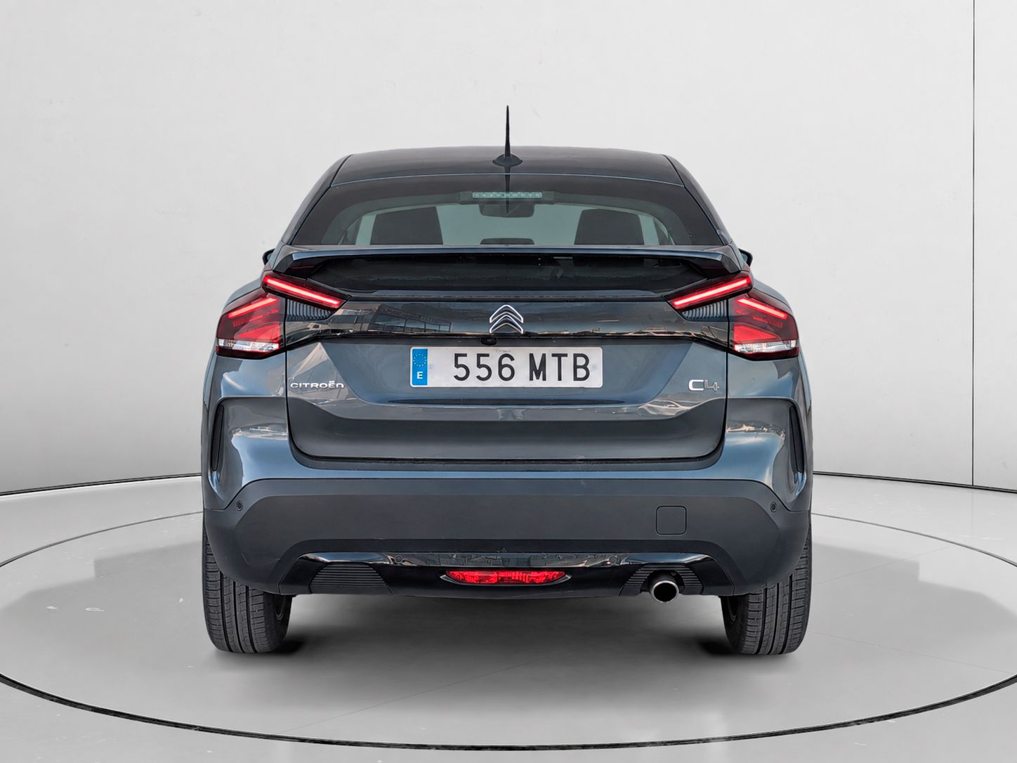 Citroën C4 BlueHDi 130 Plus EAT8 - foto 4