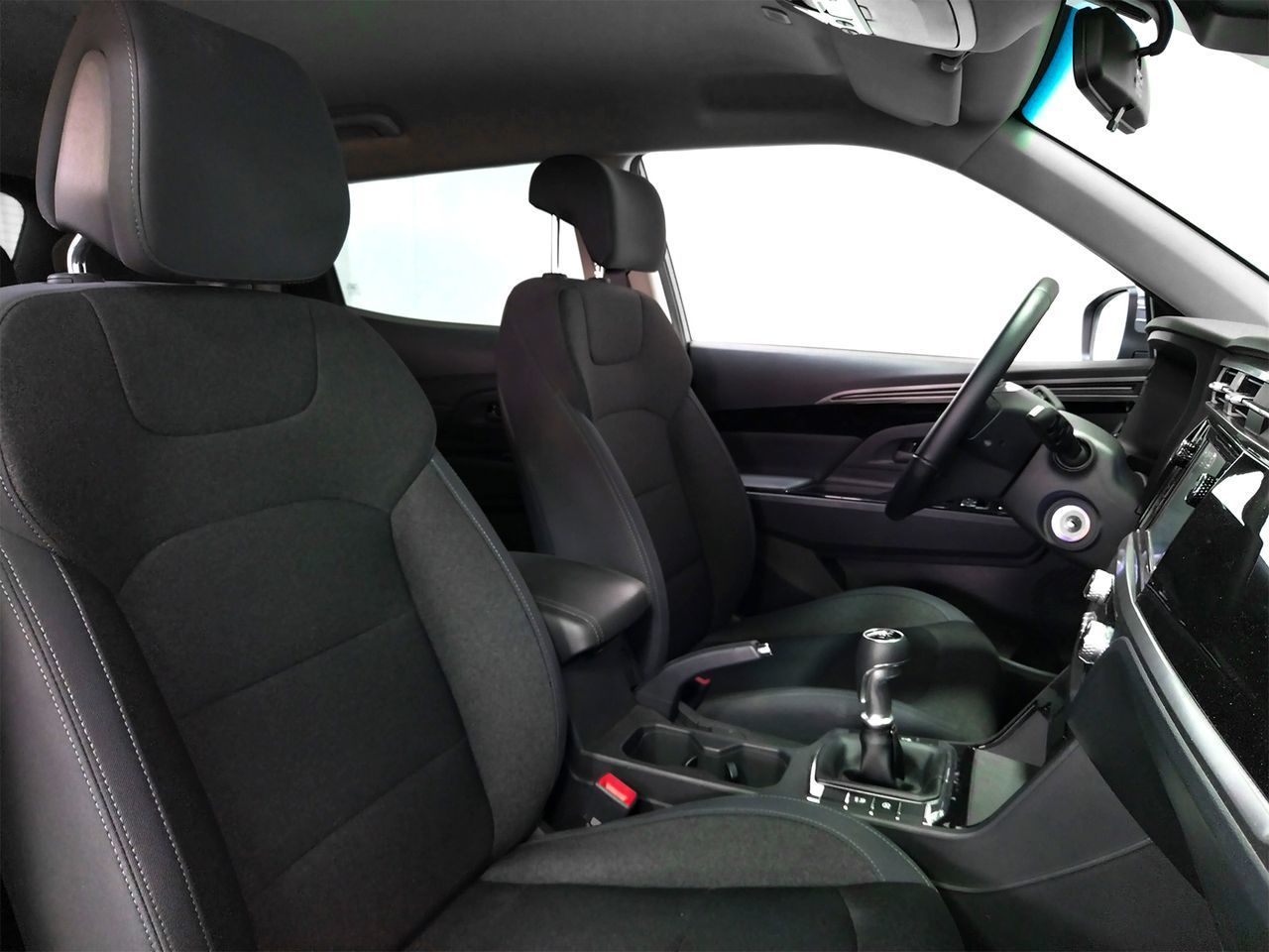 SsangYong Korando G15T Limited LP - foto 10