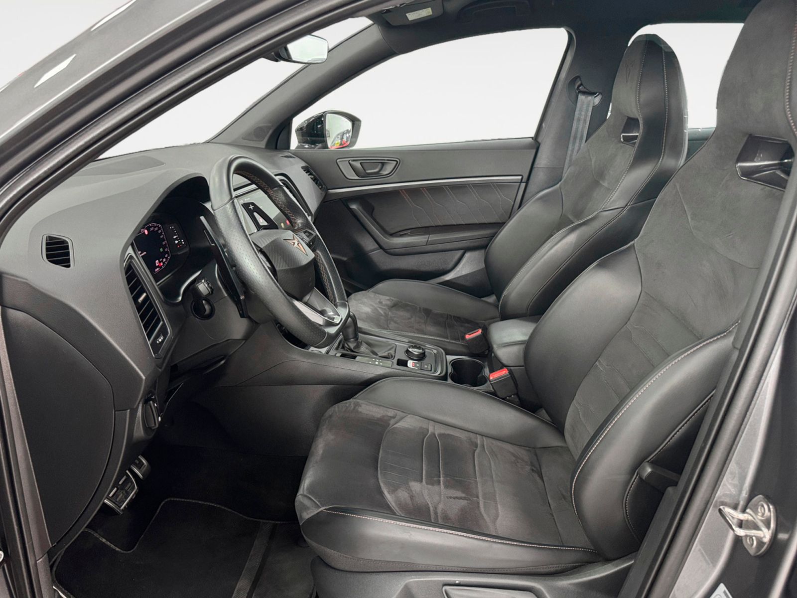 Cupra Ateca 2.0 TSI VZ 4Drive DSG - foto 11