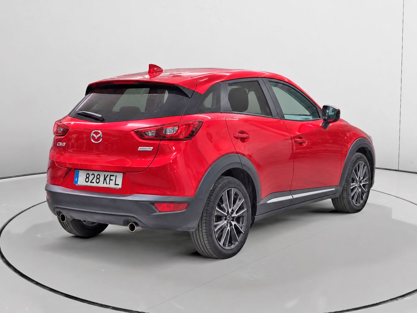 Mazda CX-3 2.0 Skyactiv GE i-Eloop Luxury 4WD - foto 3