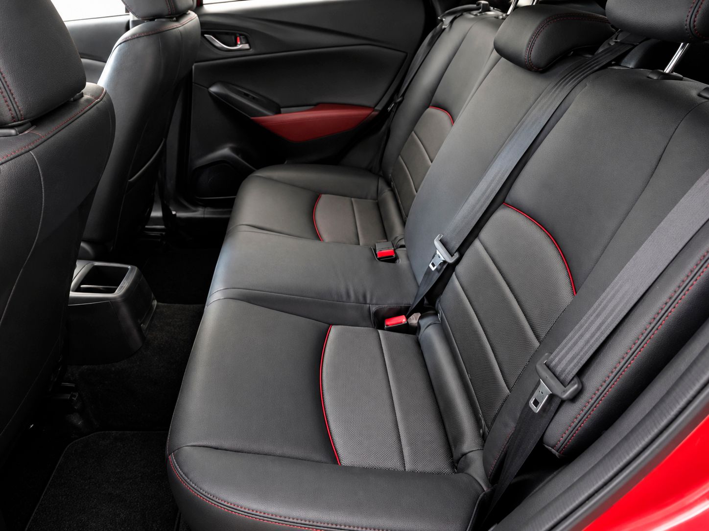 Mazda CX-3 2.0 Skyactiv GE i-Eloop Luxury 4WD - foto 12