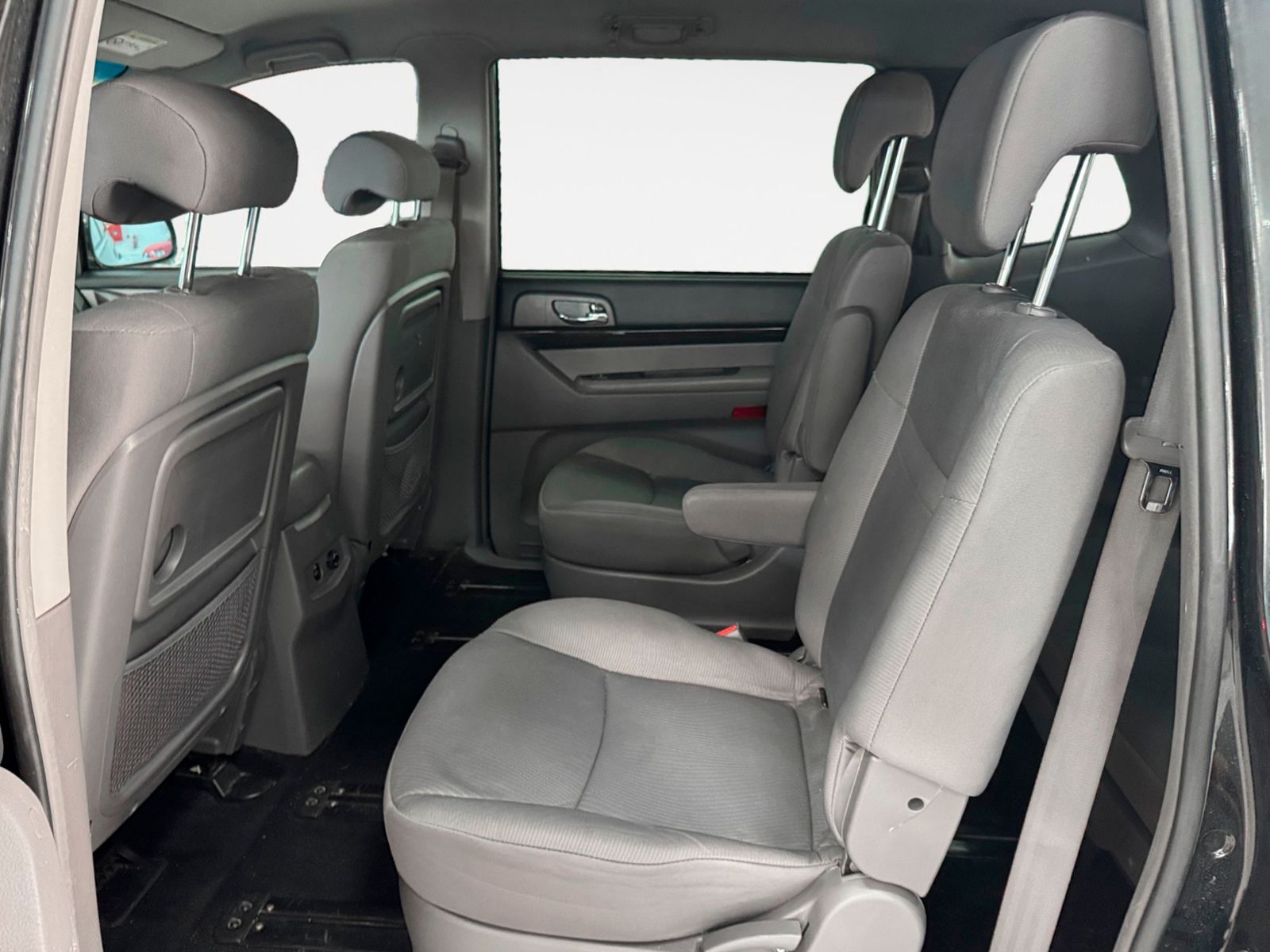SsangYong Rodius D22T Line - foto 12