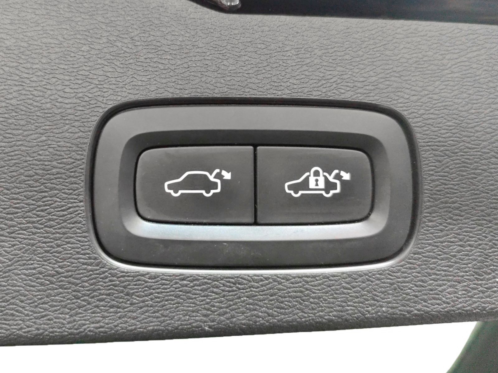 Volvo V60 B4 D Core - foto 15