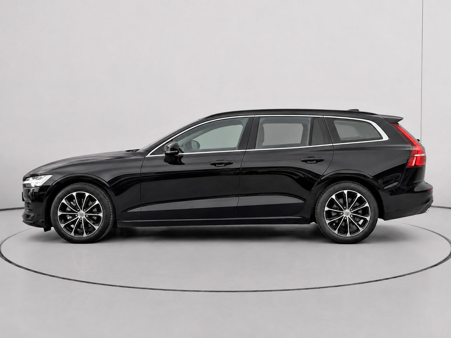 Volvo V60 B4 D Core - foto 6