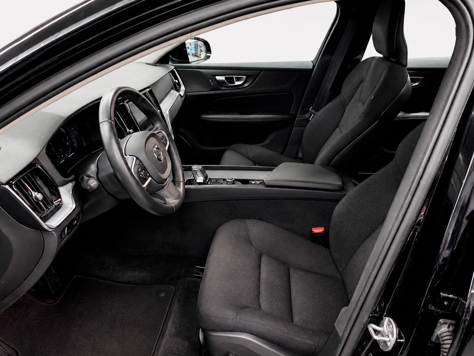 Volvo V60 B4 D Core - foto 11