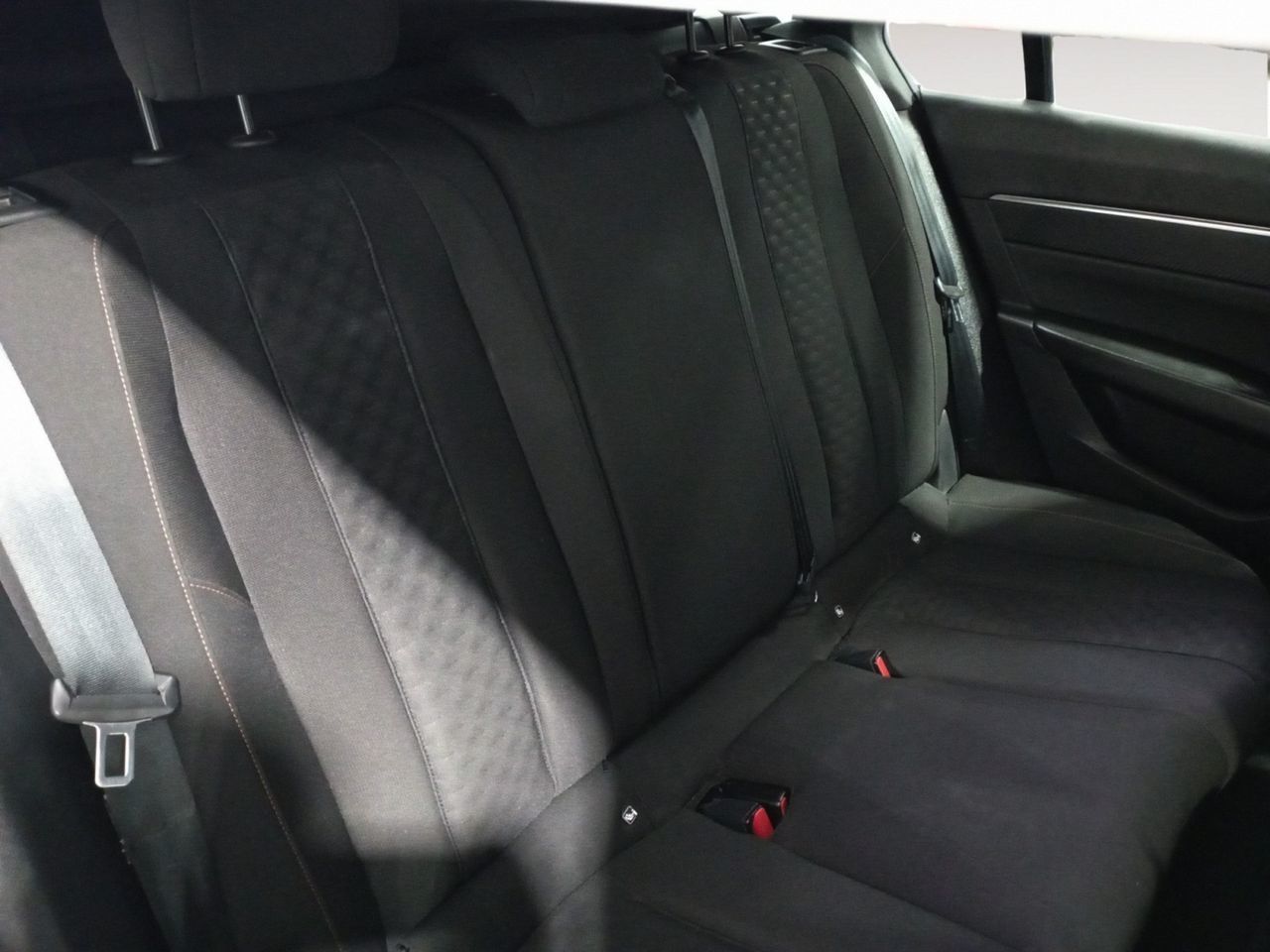 Peugeot 508 PureTech 130 Active Pack EAT8 - foto 10