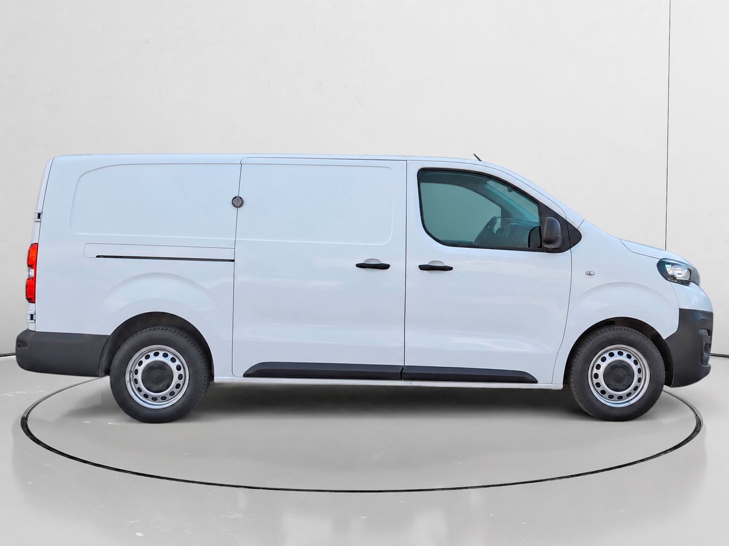 Peugeot Expert Furgon BlueHDi 100 Pro Compact - foto 2