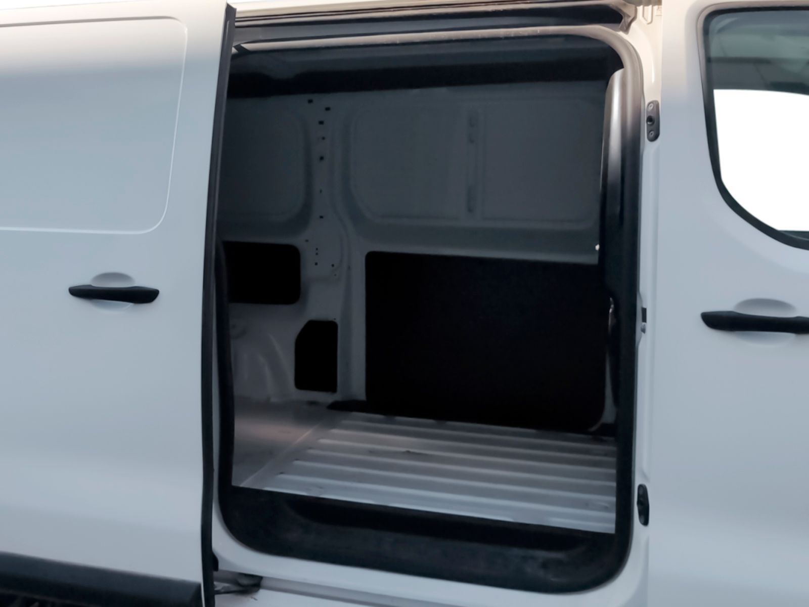 Peugeot Expert Furgon BlueHDi 100 Pro Compact - foto 13