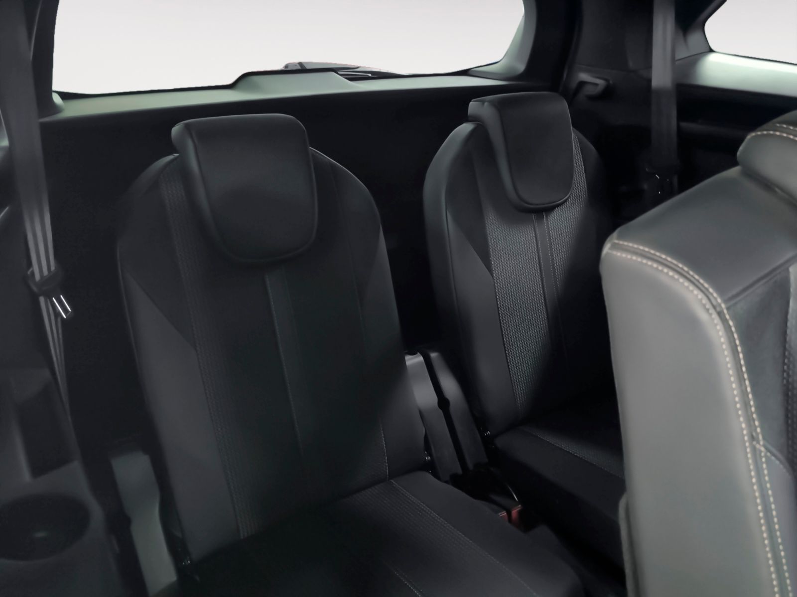 Peugeot 5008 BlueHDi 130 GT EAT8 - foto 13