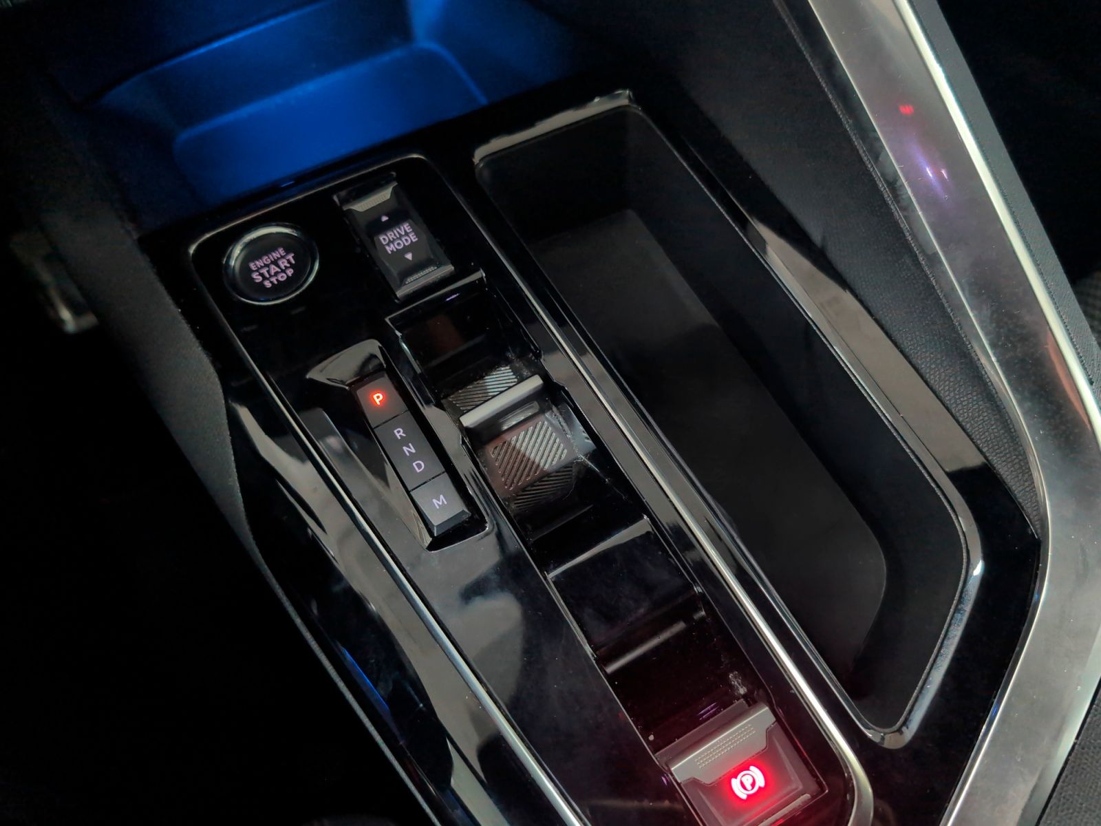Peugeot 5008 BlueHDi 130 GT EAT8 - foto 16