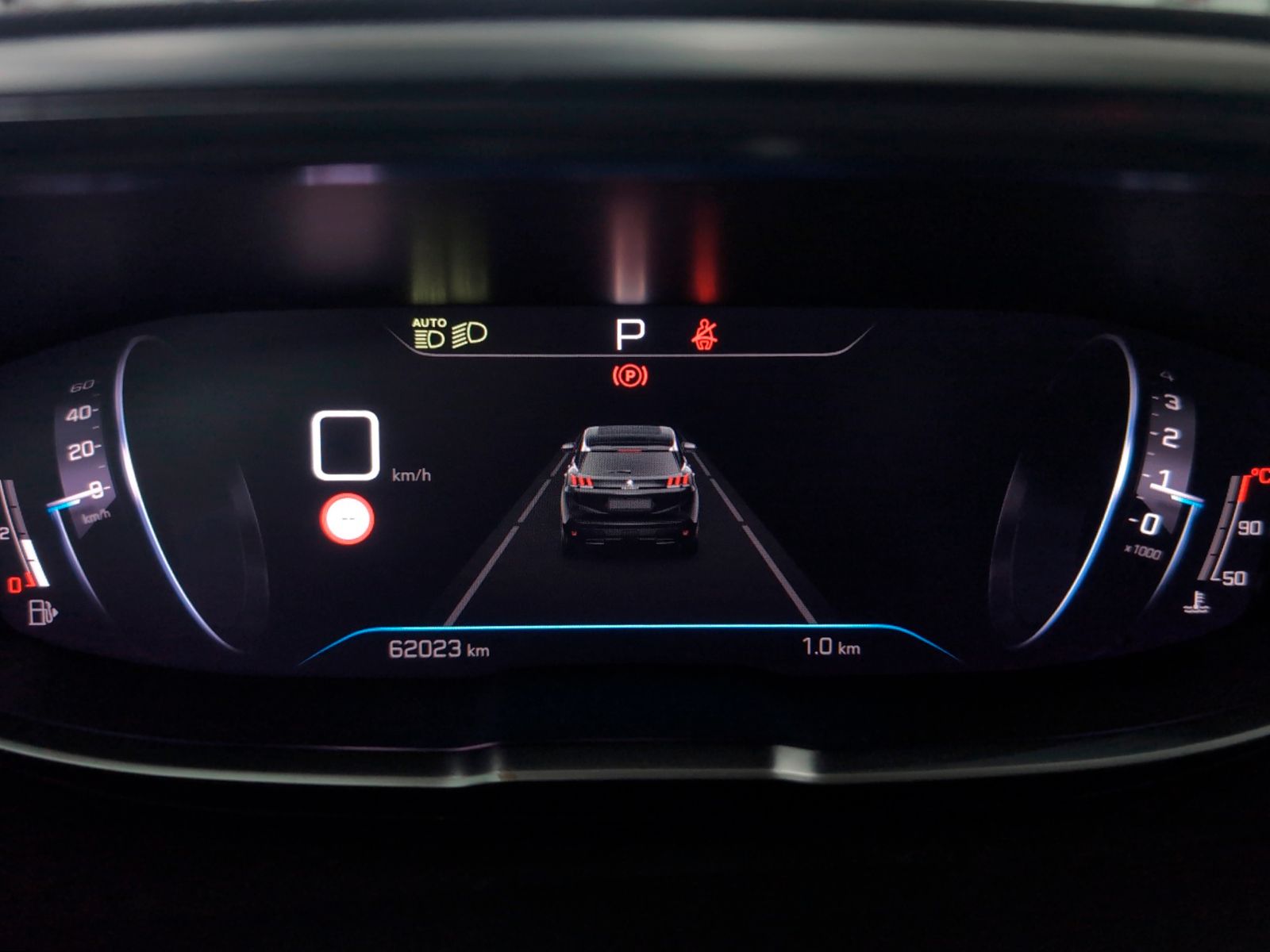 Peugeot 3008 BlueHDi 130 GT EAT8 - foto 15