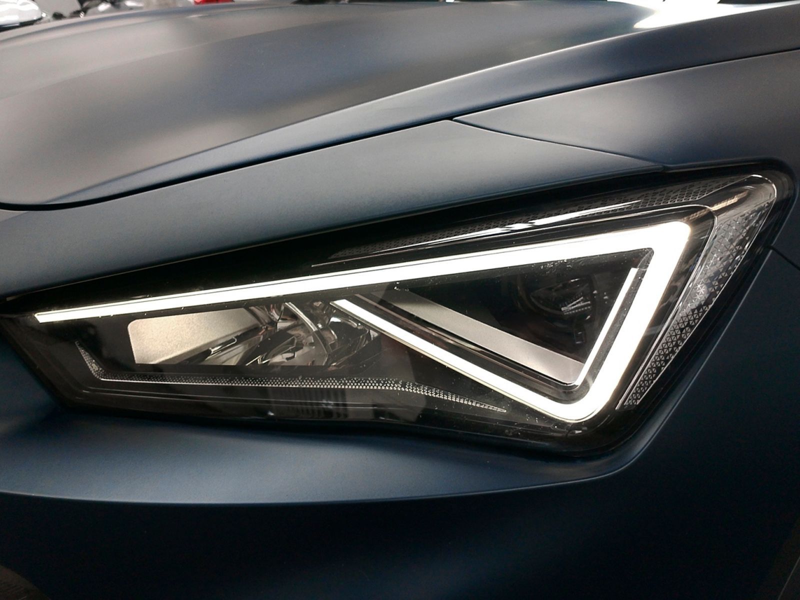 Cupra Formentor 2.0 TSI VZ 4Drive DSG - foto 24