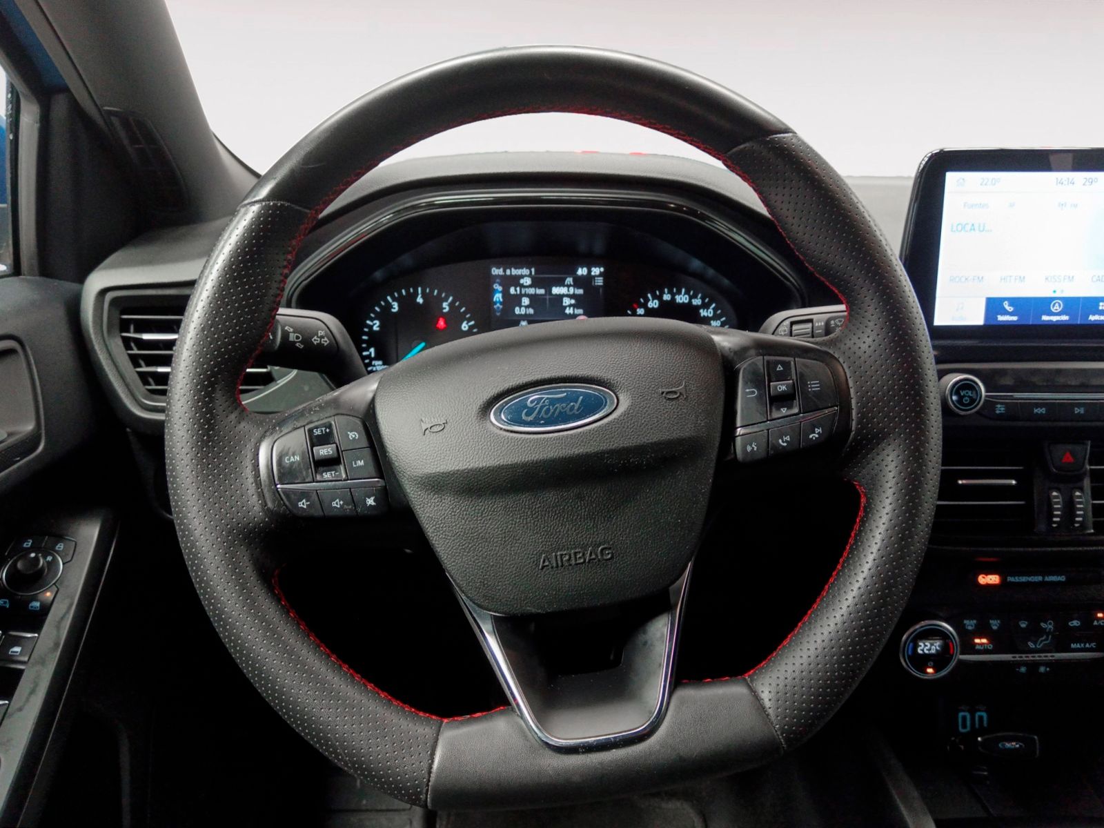 Ford Focus 1.0 EcoBoost MHEV ST-Line - foto 10