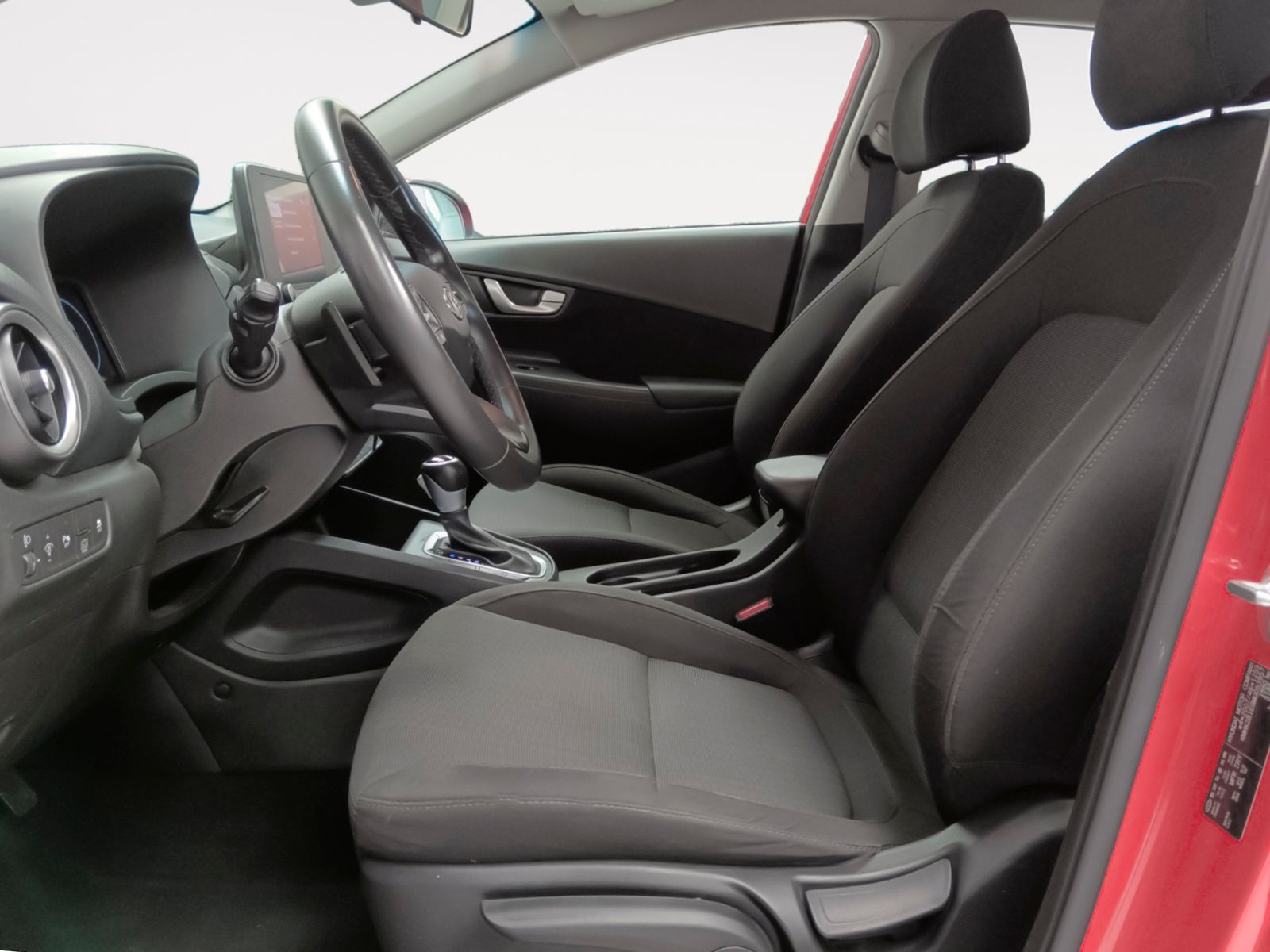 Hyundai Kona 1.6 GDI HEV Maxx DCT - foto 11