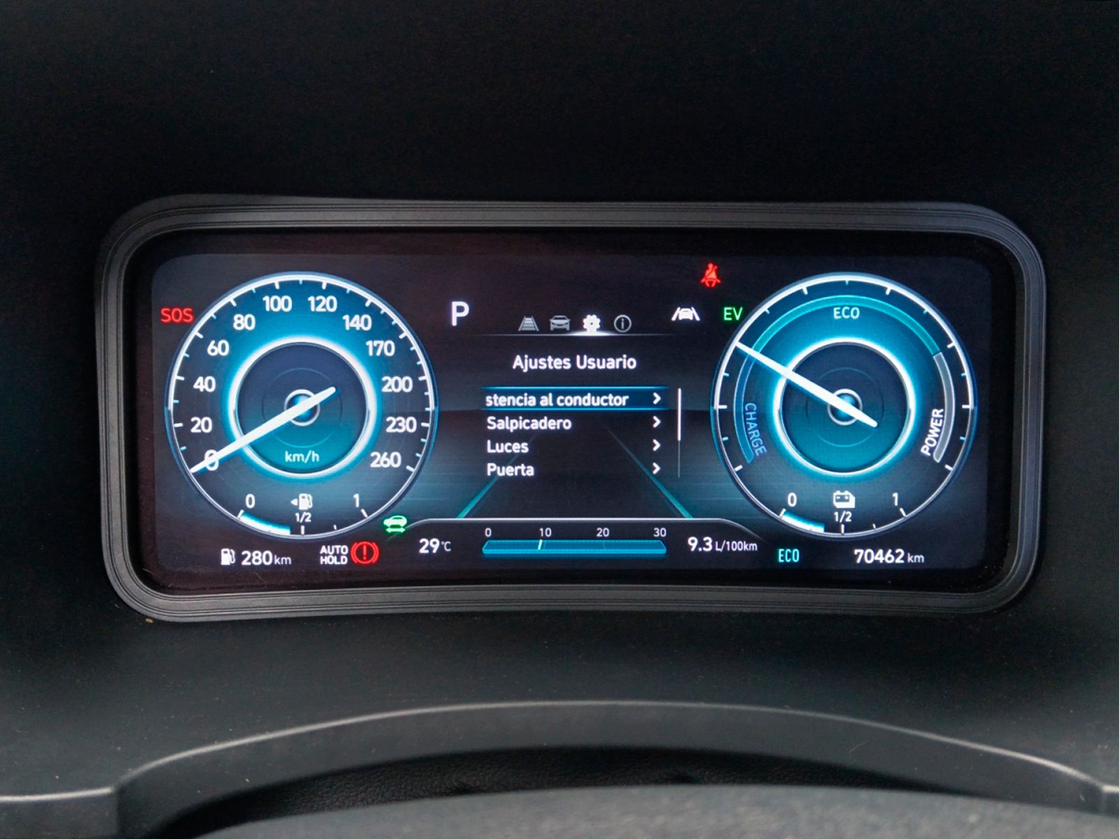 Hyundai Kona 1.6 GDI HEV Maxx DCT - foto 16