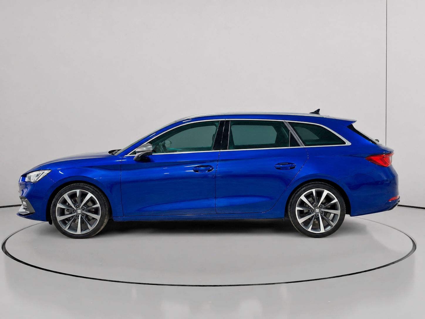 SEAT León 1.5 eTSI FR Go L DSG - foto 6