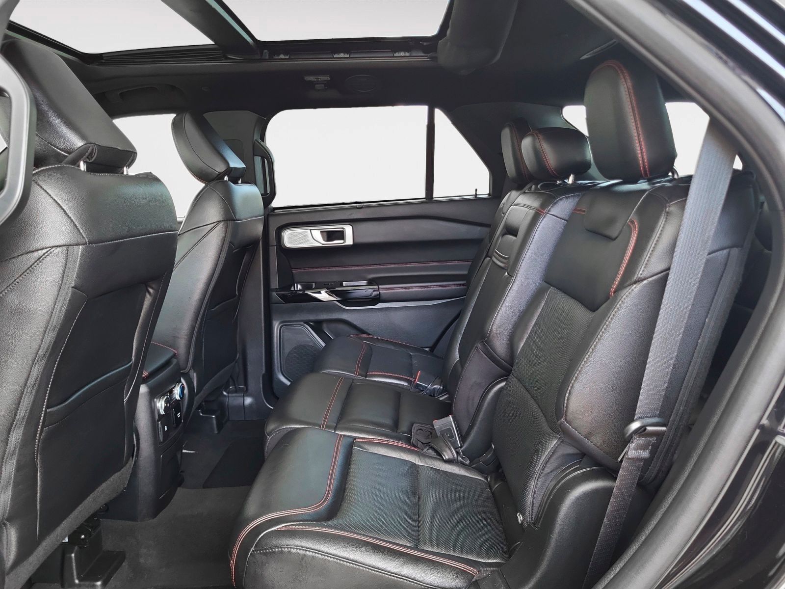 Ford Explorer 3.0 PHEV ST Line AWD - foto 12