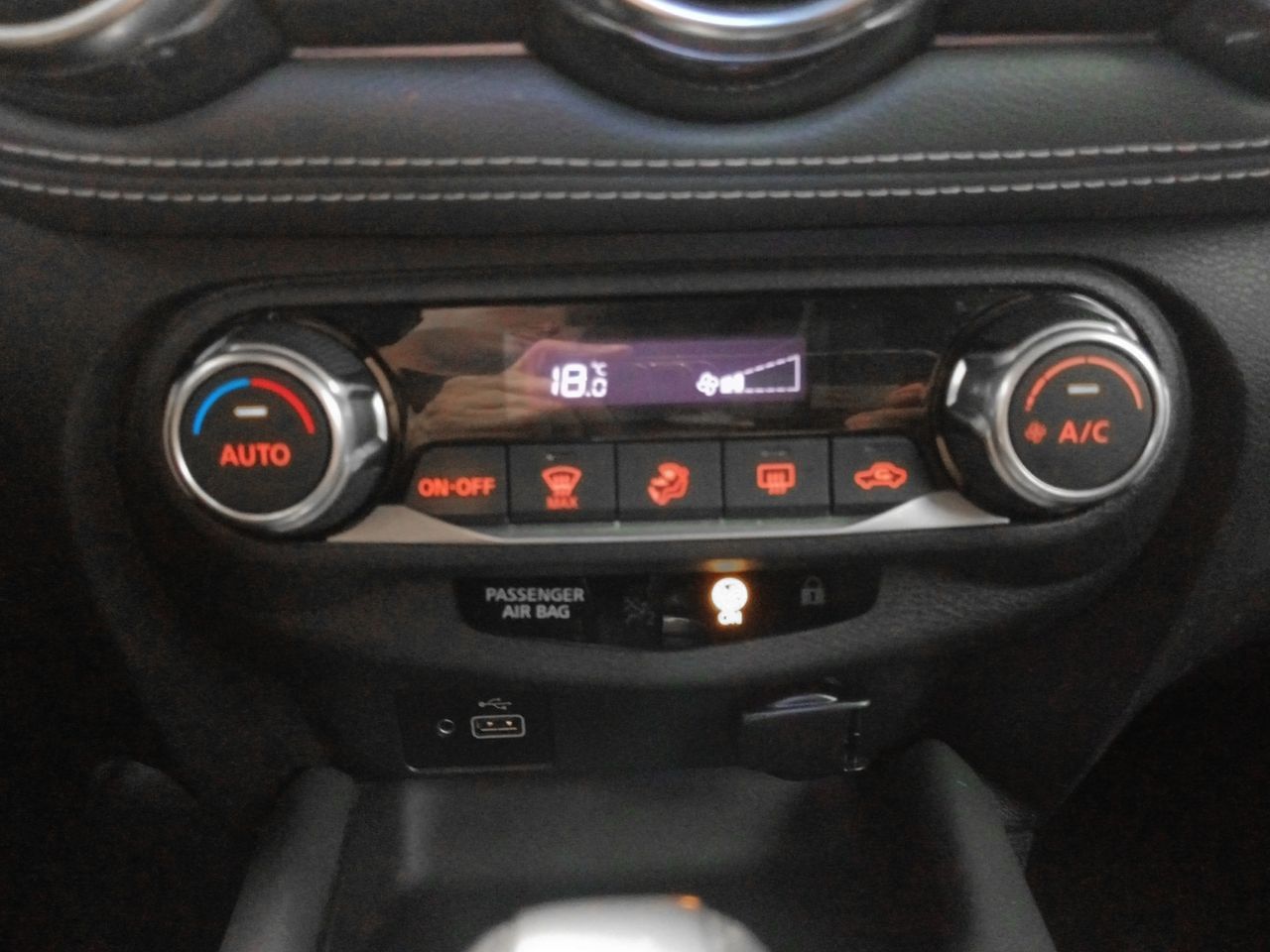Nissan Juke DIG-T N-Connecta 4x2 DCT - foto 20