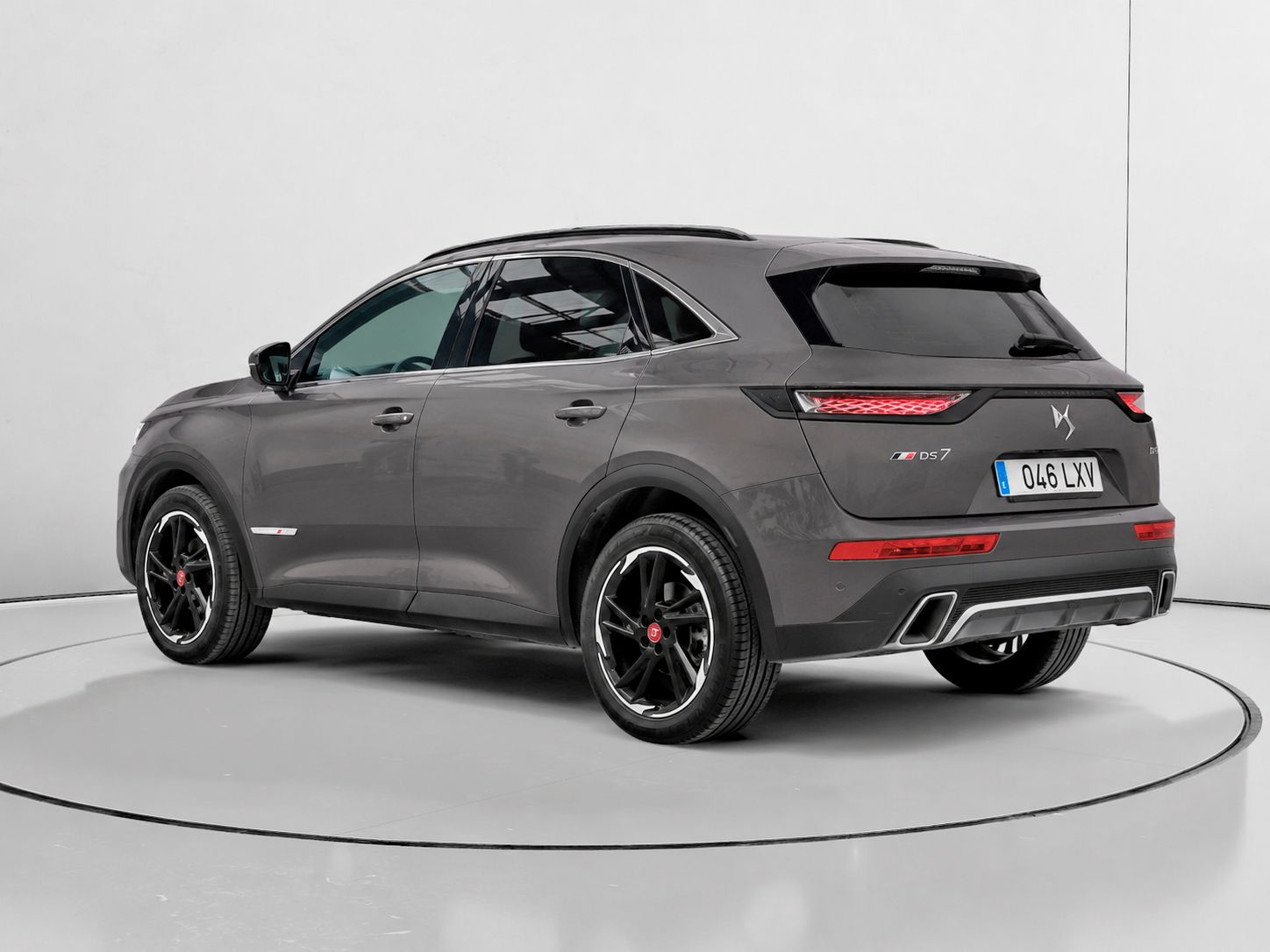 DS DS 7 Crossback PureTech 180 Performance Line+ - foto 5