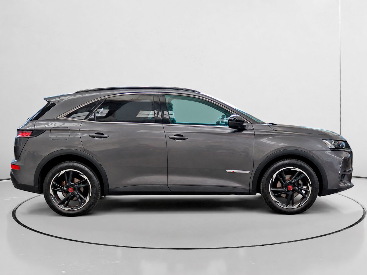 DS DS 7 Crossback PureTech 180 Performance Line+ - foto 2