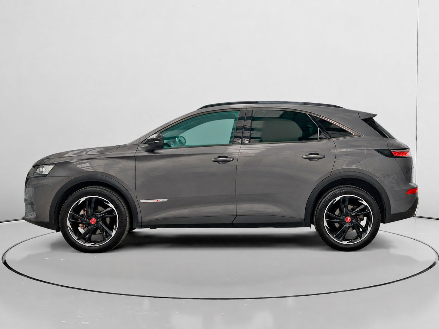 DS DS 7 Crossback PureTech 180 Performance Line+ - foto 6