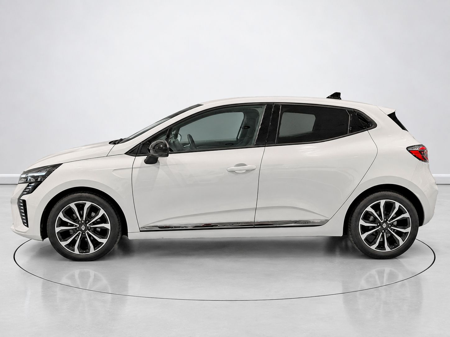 Renault Clio Techno TCe - foto 6
