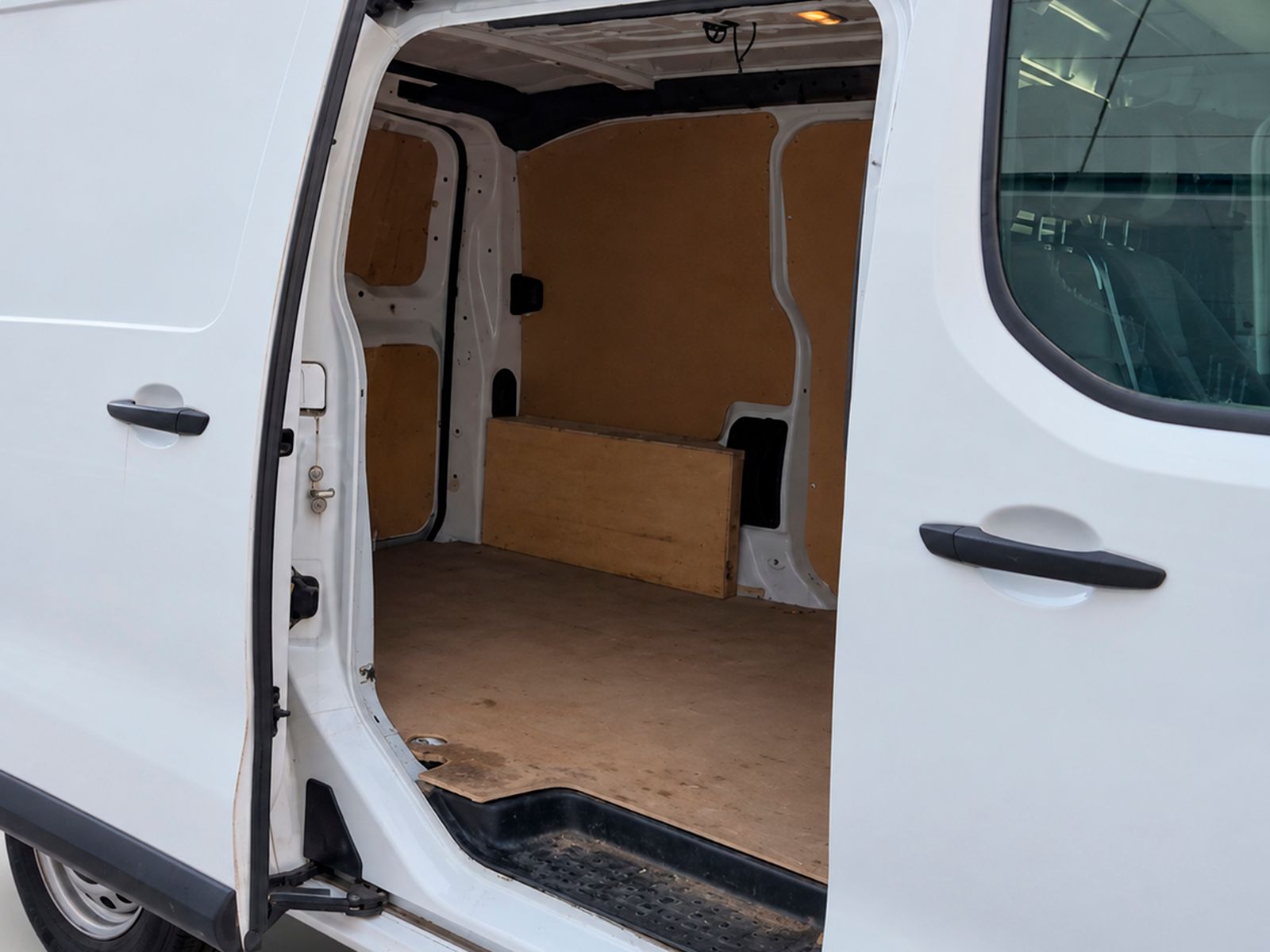 Fiat Scudo Furgón L1 Business - foto 13