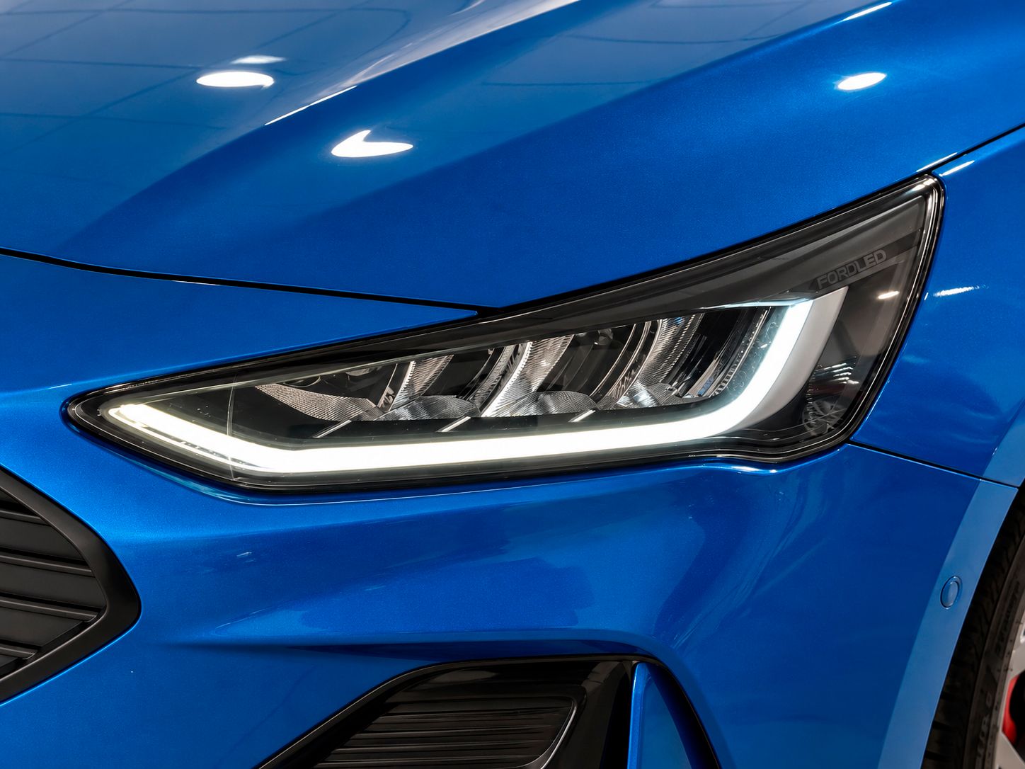 Ford Focus 1.0 EcoBoost MHEV ST-Line - foto 22