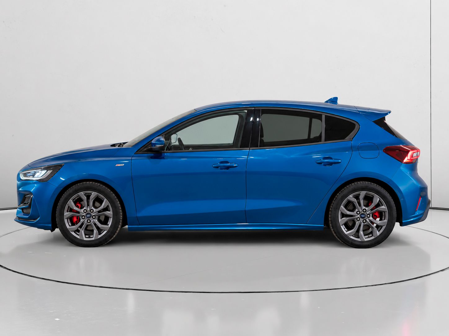 Ford Focus 1.0 EcoBoost MHEV ST-Line - foto 5