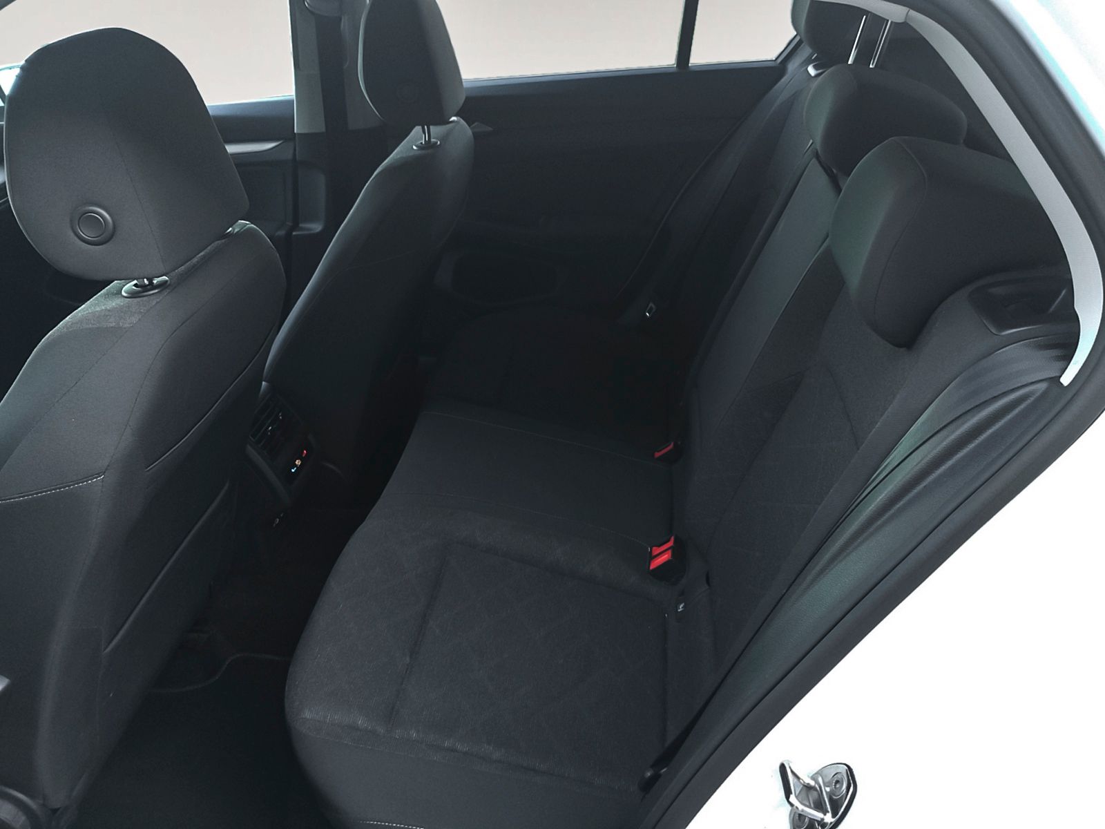 Volkswagen Golf Life 2.0 TDI DSG - foto 12