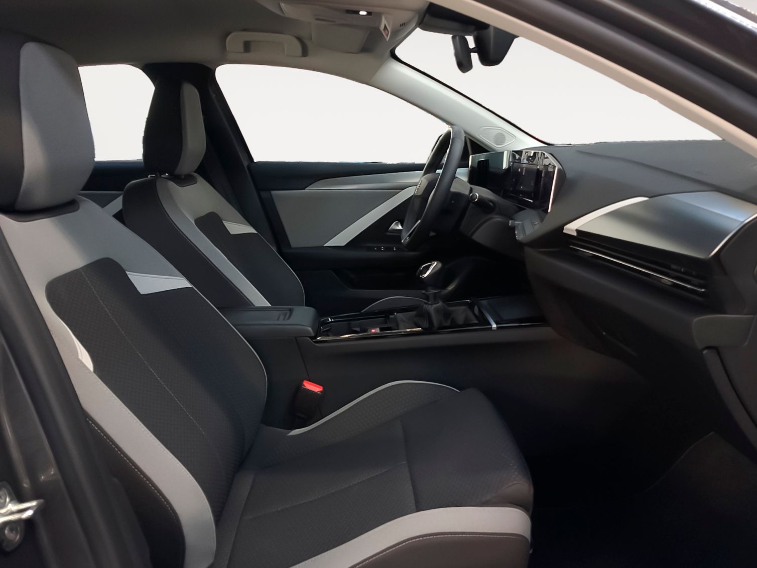 Opel Astra 1.2 Turbo XHT Edition - foto 13