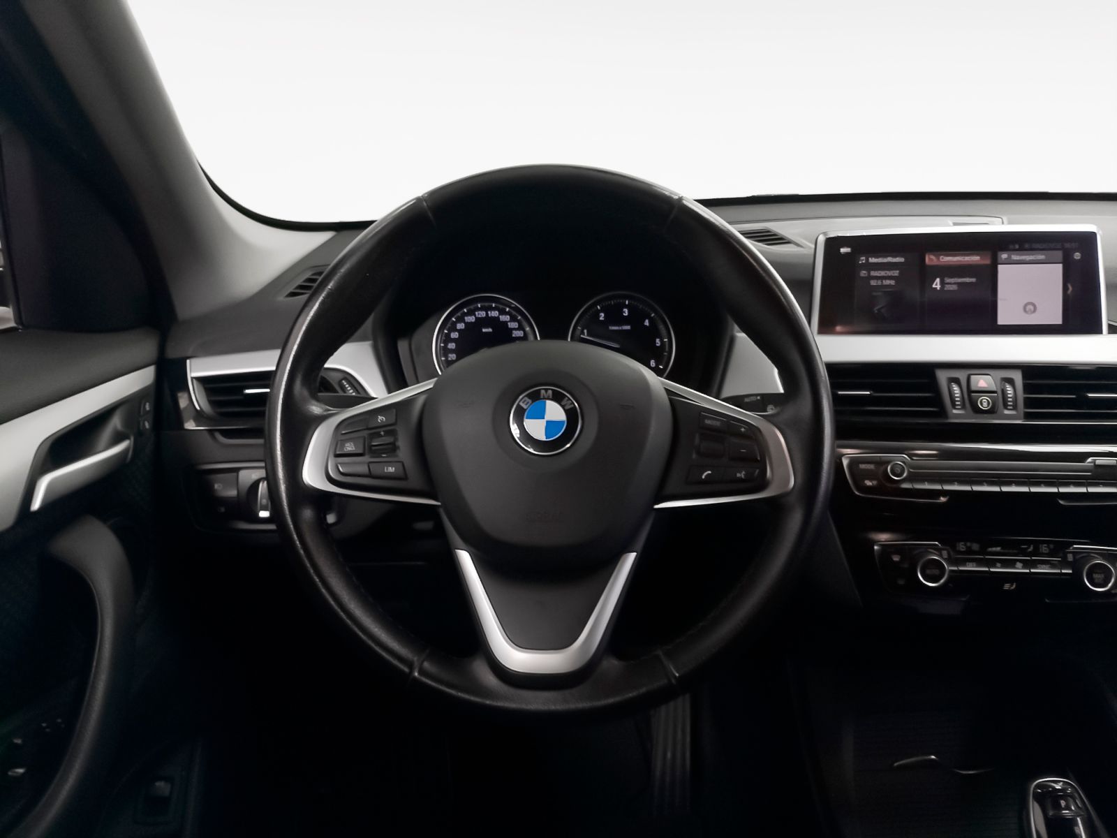BMW X1 sDrive18d - foto 10
