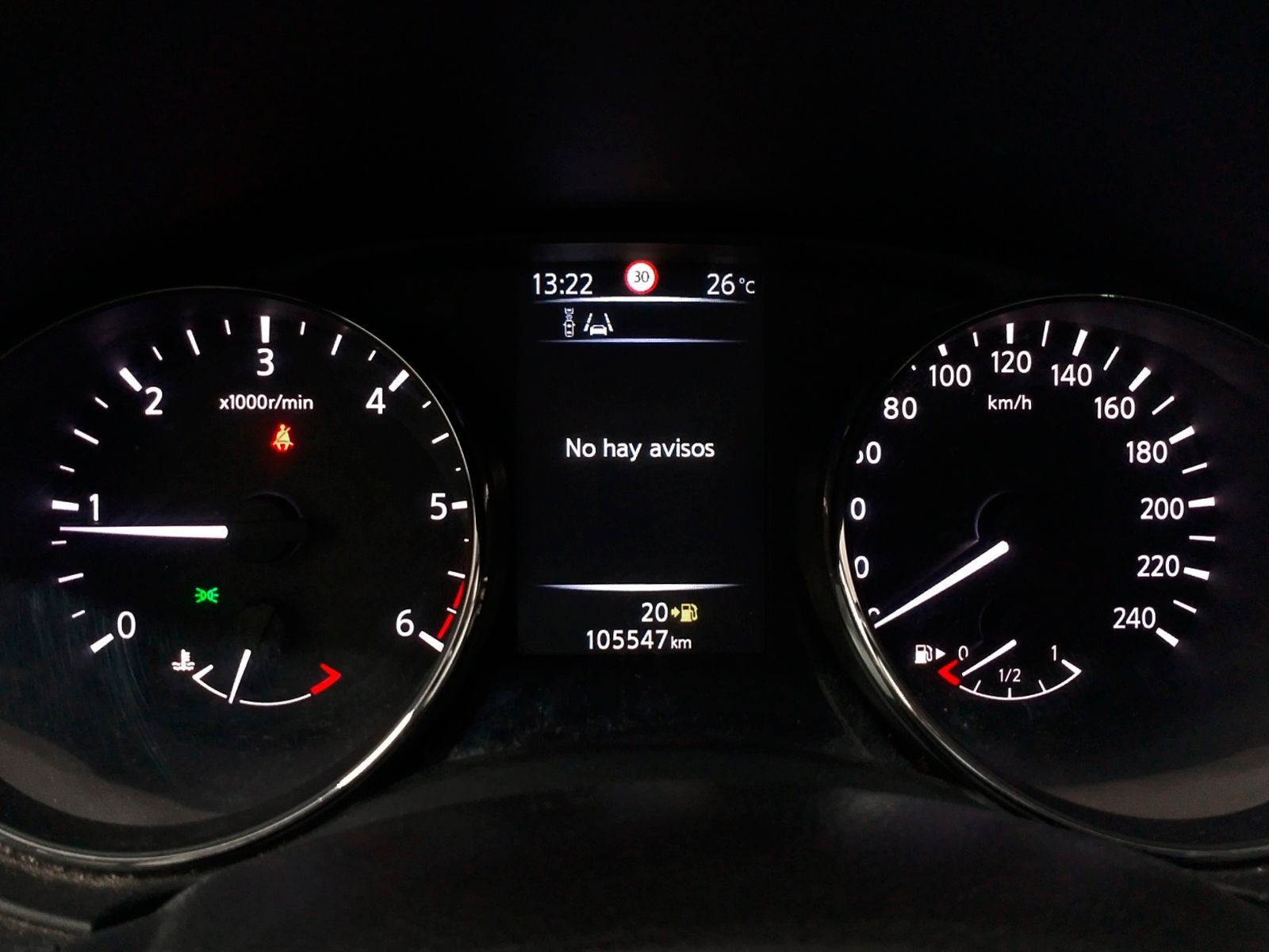 Nissan Qashqai dCi 110 Visia 4x2 - foto 17