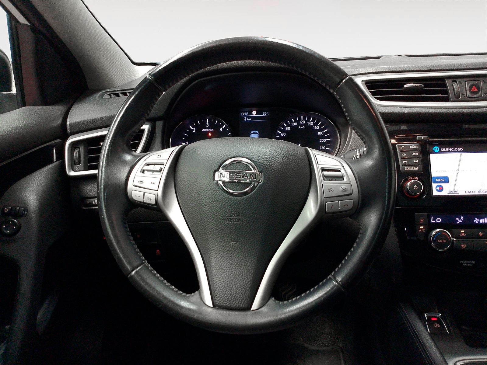 Nissan Qashqai dCi 110 Visia 4x2 - foto 10