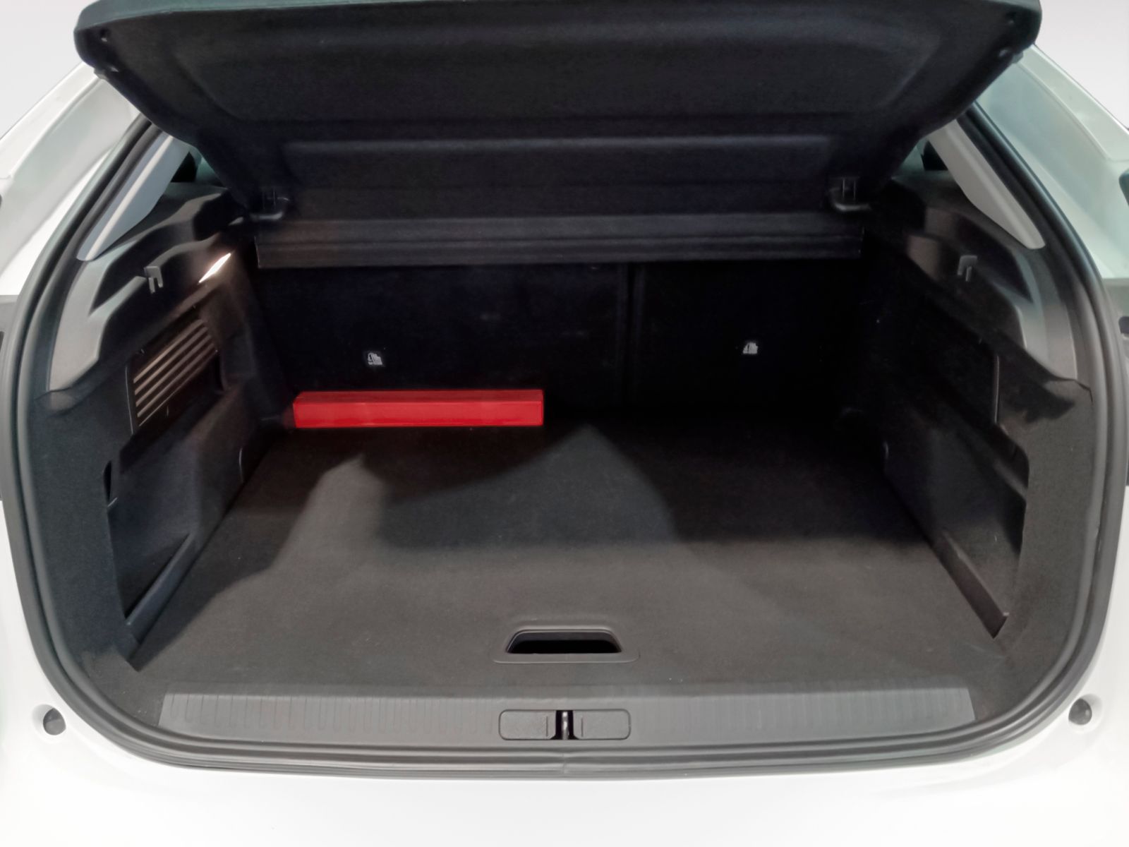 Citroën C4 BlueHDi 130 Plus EAT8 - foto 14