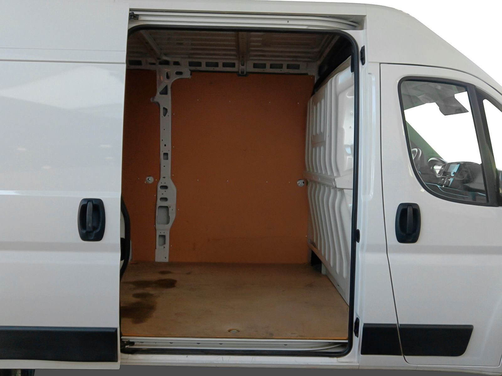 Citroën Jumper Furgon BlueHDi 140 35 L2H2 - foto 13