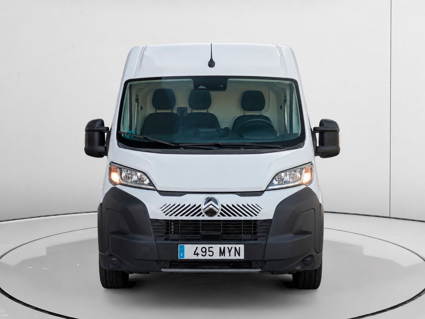 Citroën Jumper Furgon BlueHDi 140 35 L2H2 - foto 7