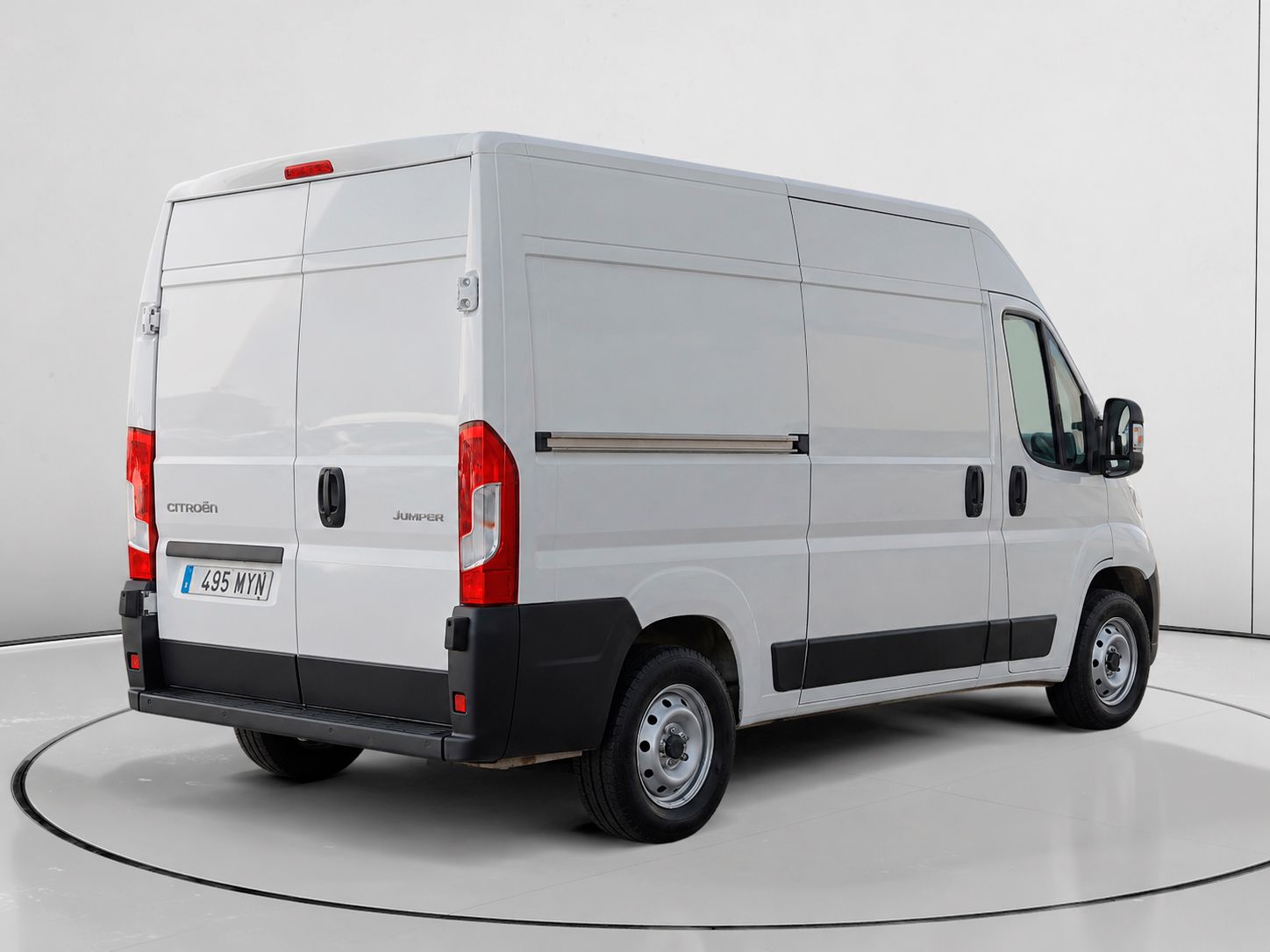 Citroën Jumper Furgon BlueHDi 140 35 L2H2 - foto 3