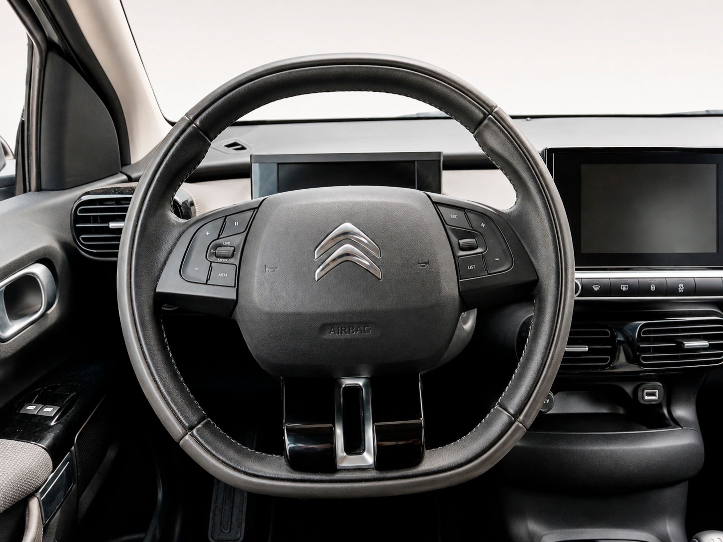 Citroën C4 Cactus PureTech 110 Shine - foto 10