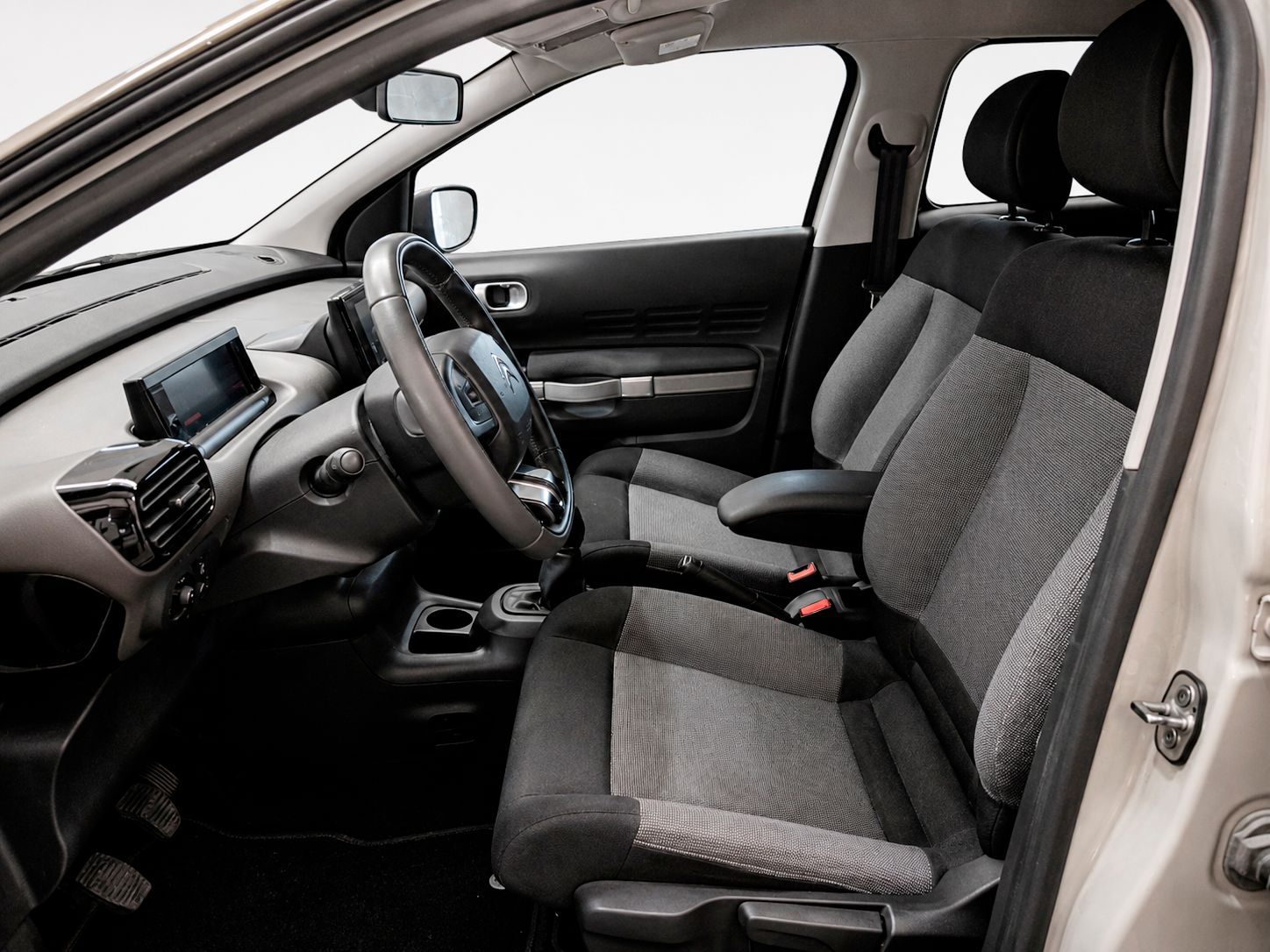 Citroën C4 Cactus PureTech 110 Shine - foto 11