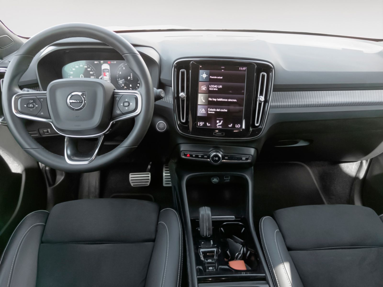 Volvo XC40 B3 Gasolina Mild hybrid Plus Dark - foto 9