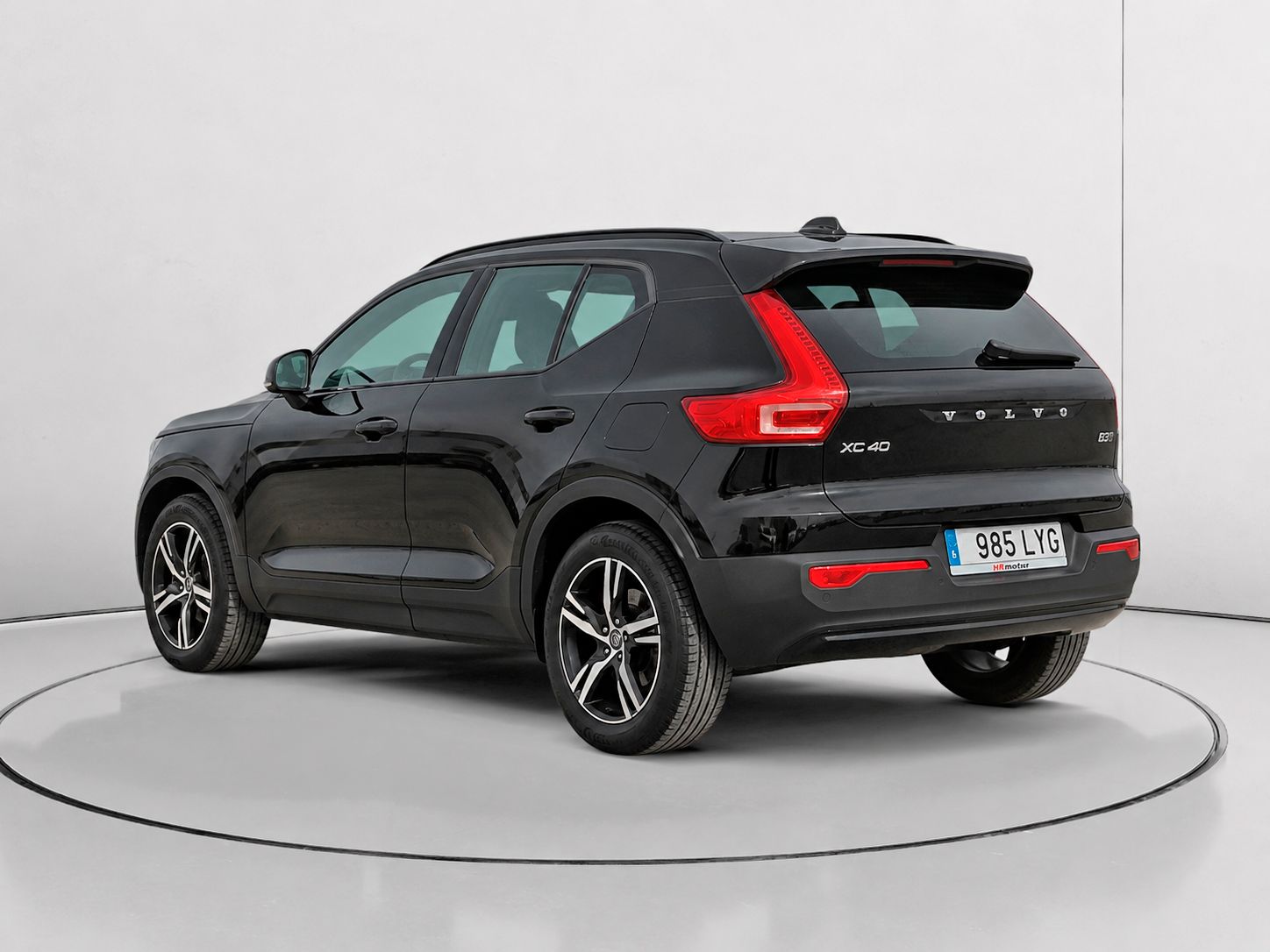 Volvo XC40 B3 Gasolina Mild hybrid Plus Dark - foto 5