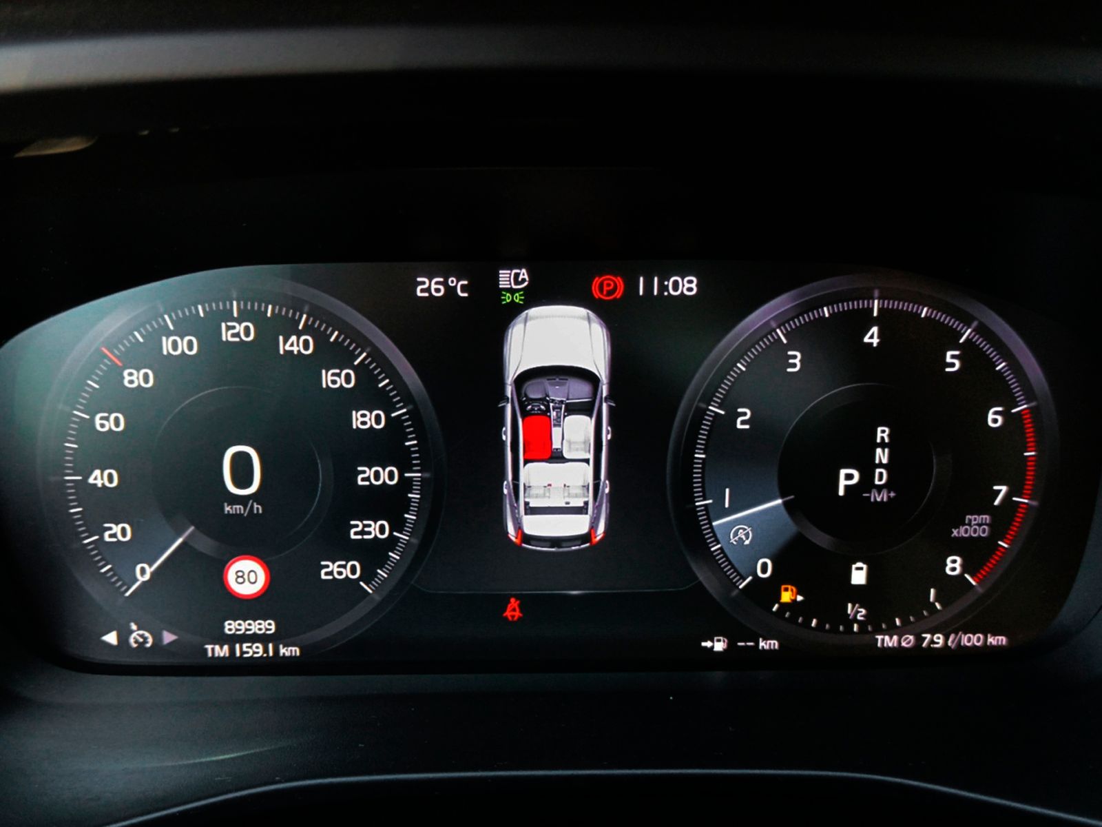 Volvo XC40 B3 Gasolina Mild hybrid Plus Dark - foto 17