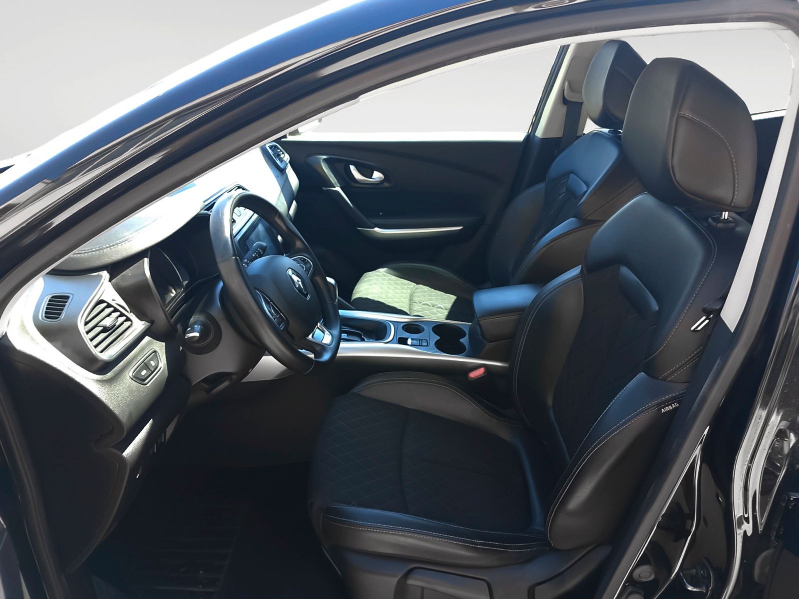 Renault Kadjar Techno TCe GPF EDC - foto 11