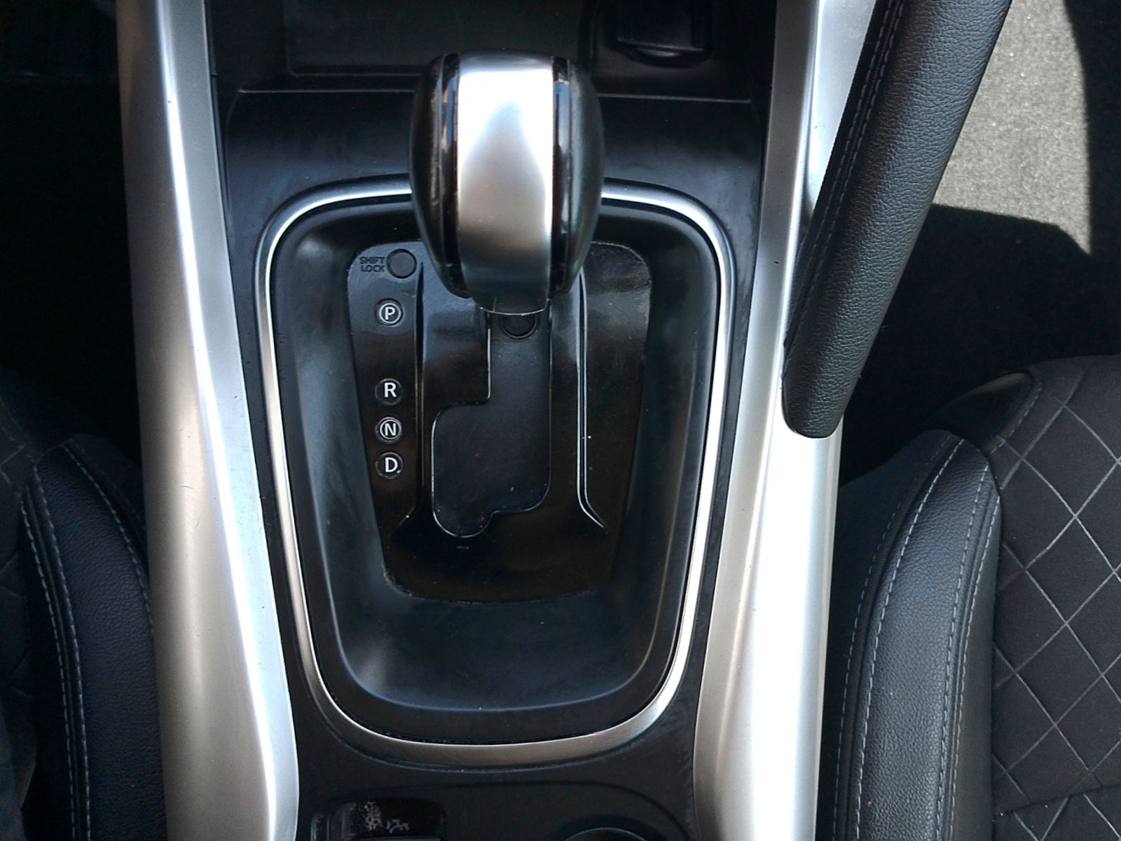 Renault Kadjar Techno TCe GPF EDC - foto 16