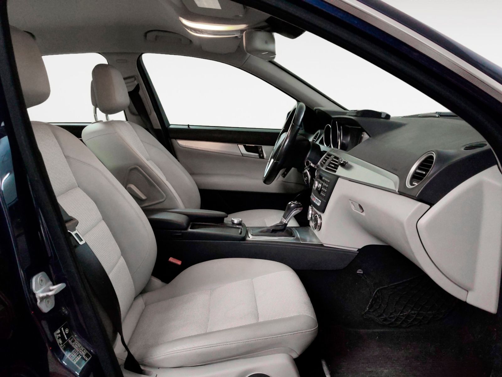 Mercedes-Benz Clase C C 220 CDI Blue Efficiency Edition - foto 12