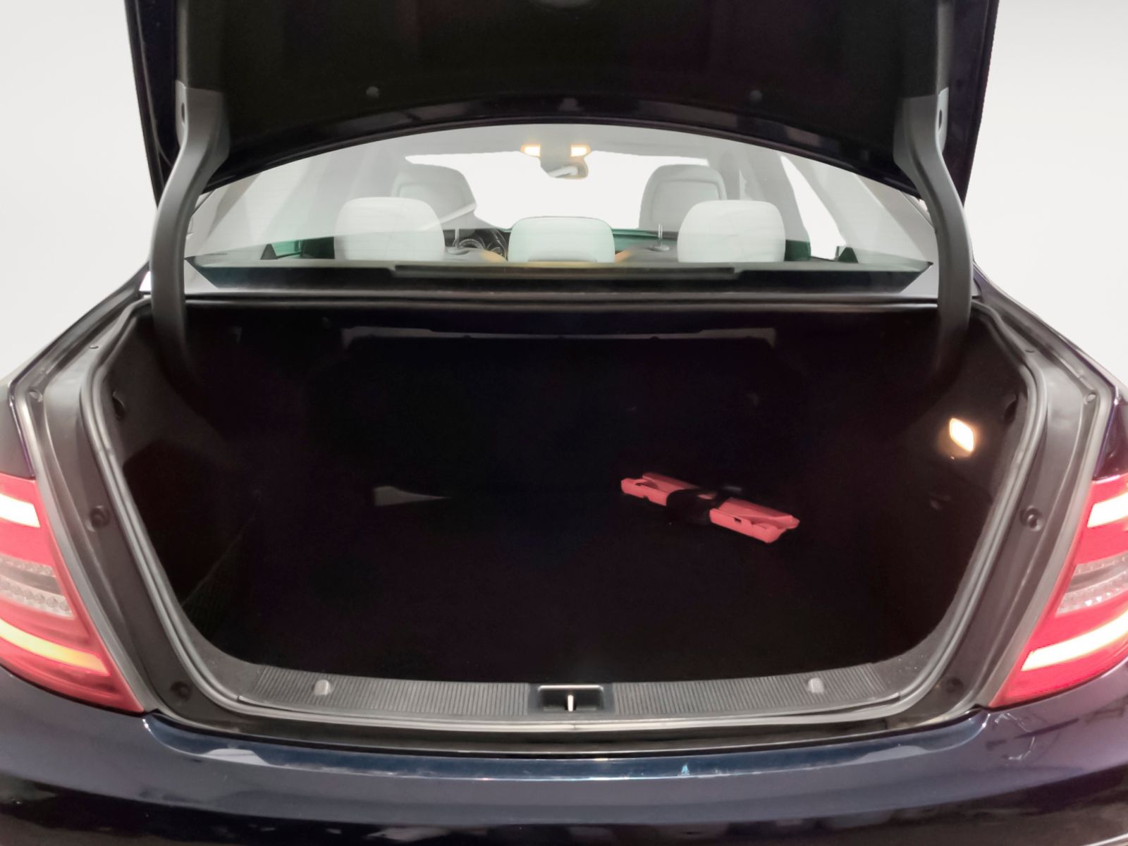 Mercedes-Benz Clase C C 220 CDI Blue Efficiency Edition - foto 13