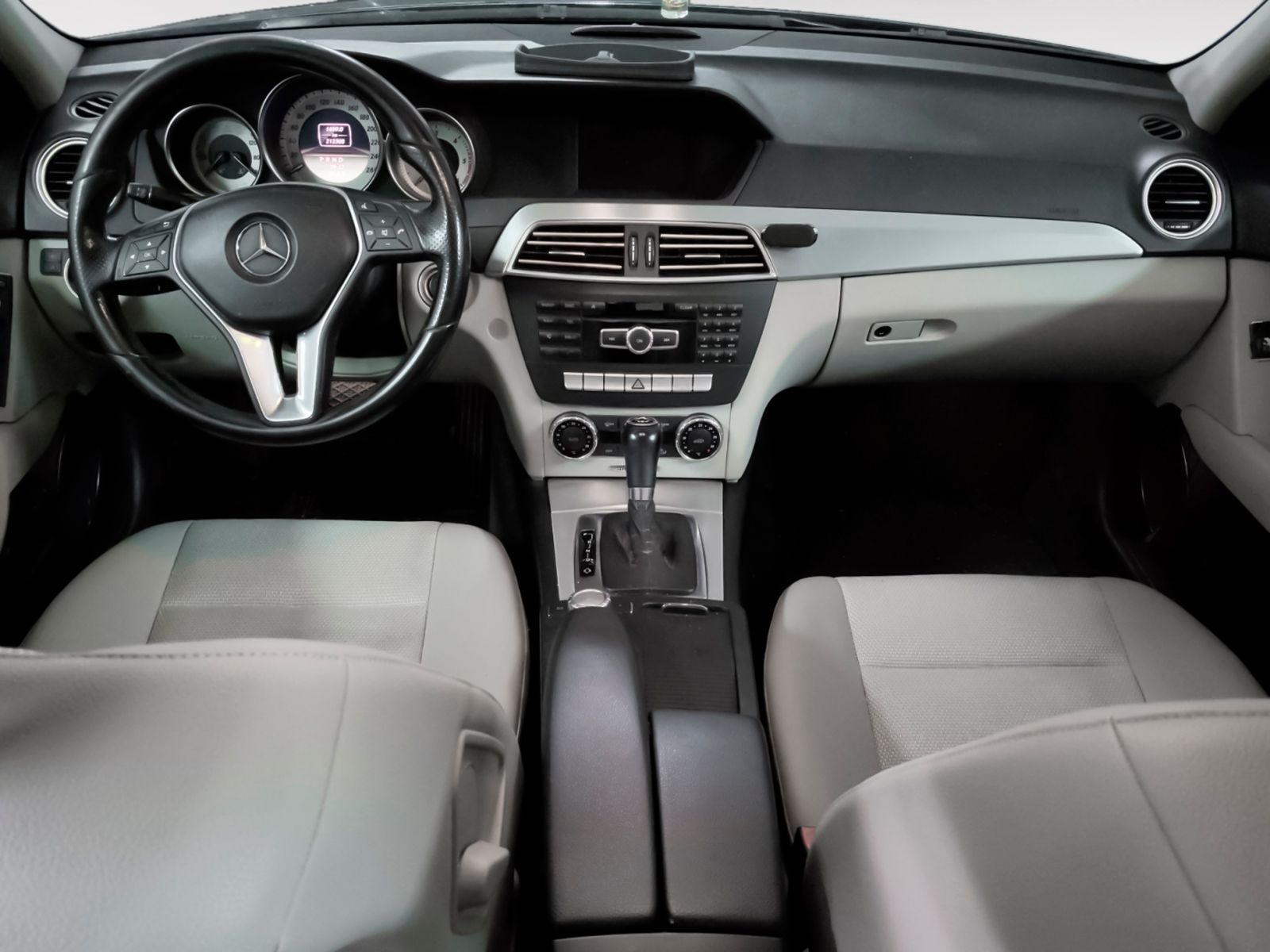 Mercedes-Benz Clase C C 220 CDI Blue Efficiency Edition - foto 8