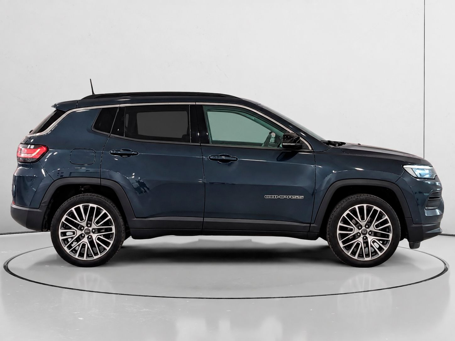 Jeep Compass 1.3 Gse Limited 4x2 FWD - foto 2
