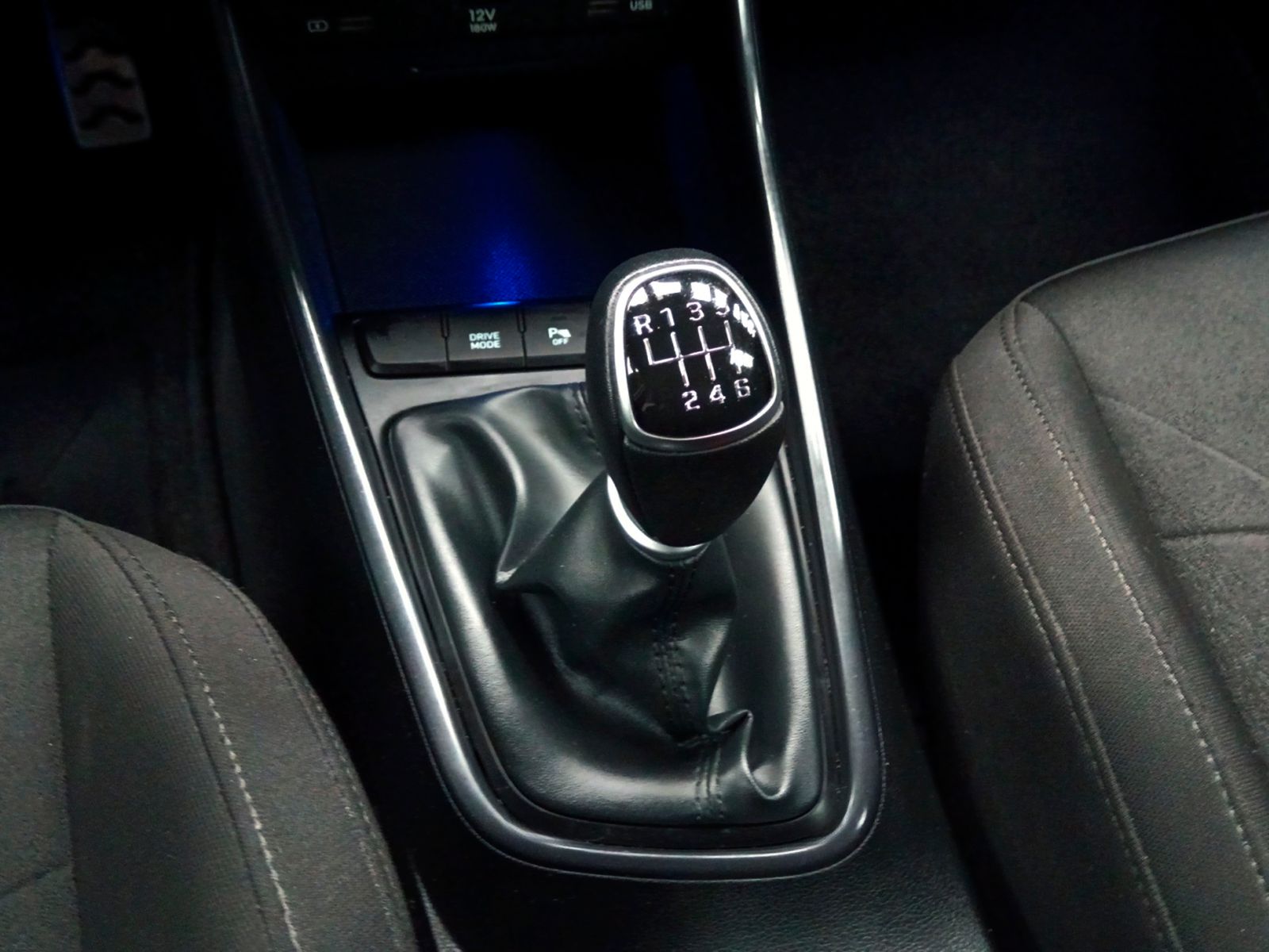 Hyundai Bayon 1.0 T-GDi 48V Maxx - foto 15